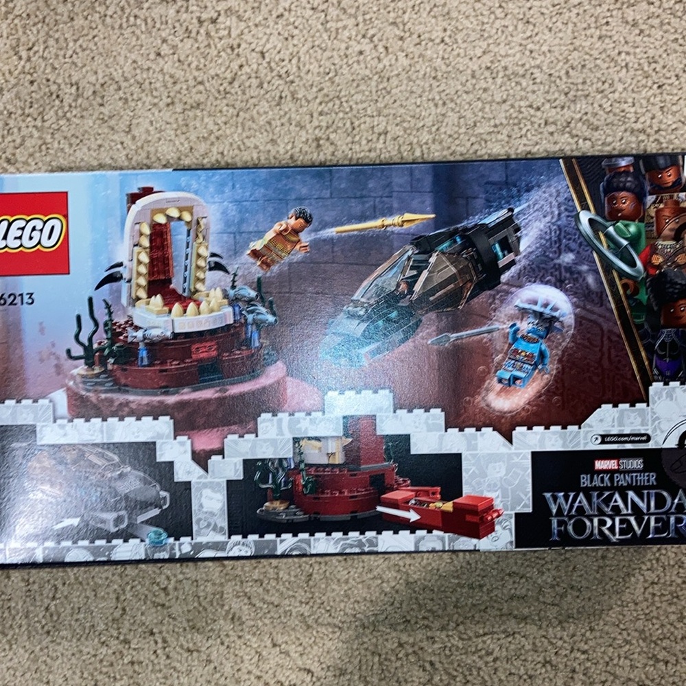 LEGO Black Panther Wakanda Forever King Namor’s Throne Room Set 76213 NWT - Picture 12 of 12